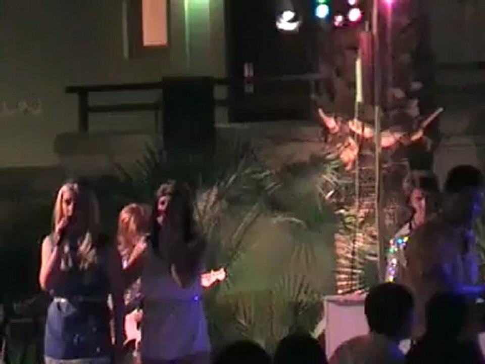 Kreta Hotel Grecotel Marine Palace Panormo Show Abba Life gesungen Film Video Hubert Fella