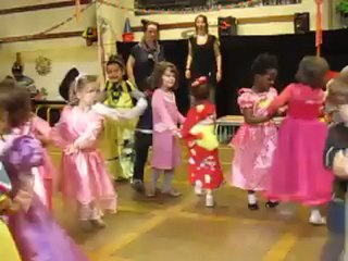 奈音　年少組のダンス