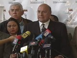 Caracas, El Observador, martes 26 de junio de 2012, diputados de Ad exigen que se investigue muerte de parlamentarios Orlando Espinoza y Lisbeth Parra