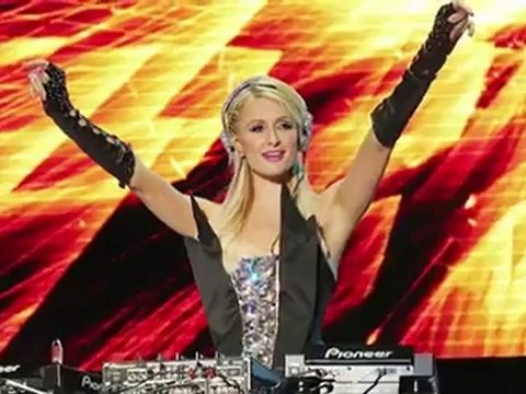 Paris Hilton Makes DJ Debut in Brazil