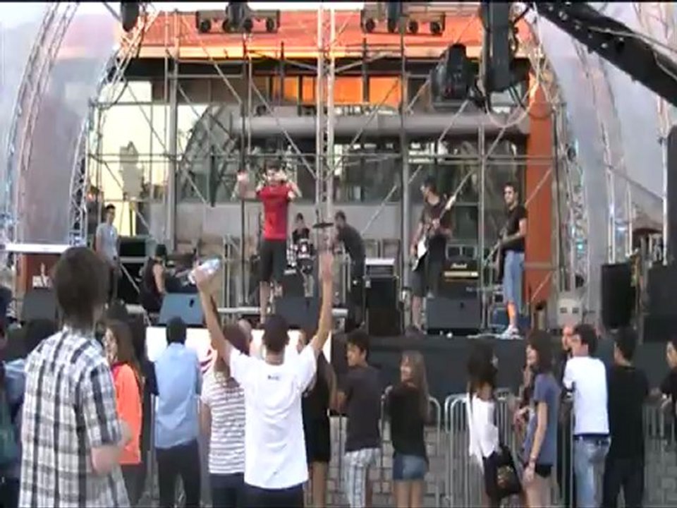 texnopoli kentriki exedra1-4o SCHOOL FESTIVAL-TECHNOPOLIS-SABBATO 23/6/12