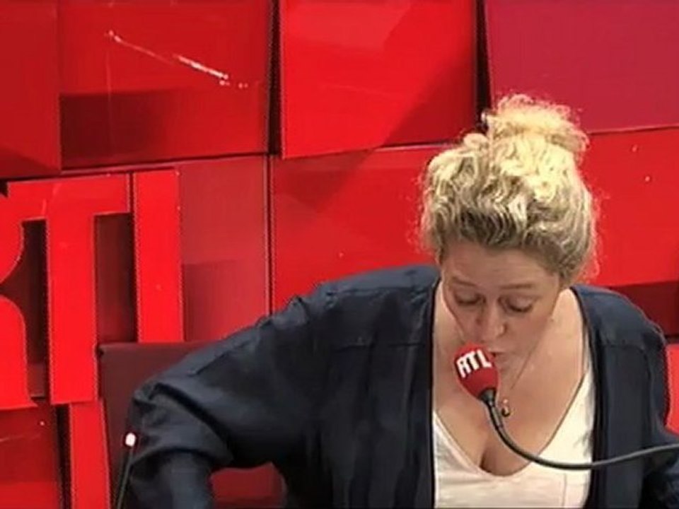 "Les Carnets d'Alba" : déjà des recadrages chez les ministres du gouvernement Ayrault