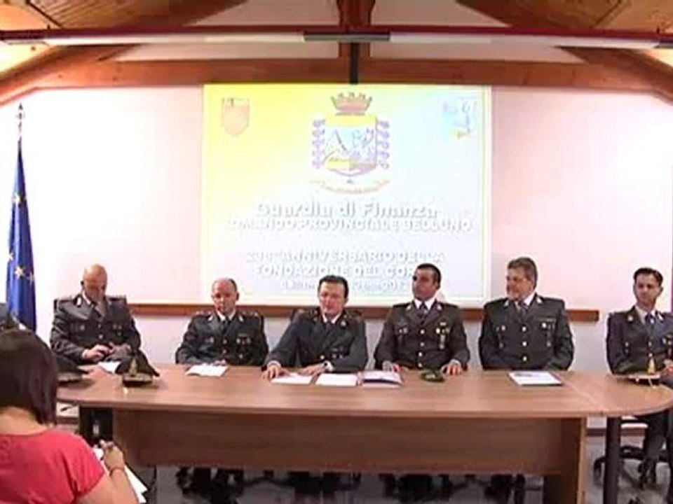 caccia ai finti poveri delle case ater