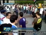 صباح ON: الثوار يفتحون مجمع التحرير ويستقبلون الموظفين