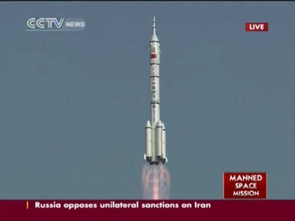 [China] Launch of Manned Shenzhou 9 Spacecraft on Long March 2F Rocket