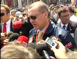 Başbakan Erdoğan İlk Yerli Uçağın Kokpitinde