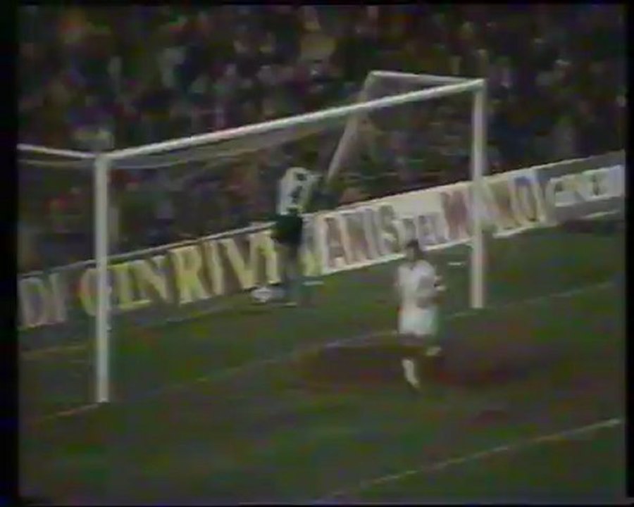 1981.12.27: Valencia CF 2 - 0 Hercules CF (Resumen)