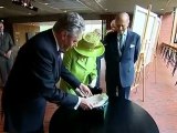 Britain's queen shakes hand of ex-IRA chief