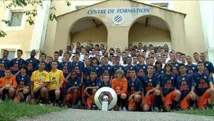Les équipes du MHSC posent avec le Trophée Hexagoal
