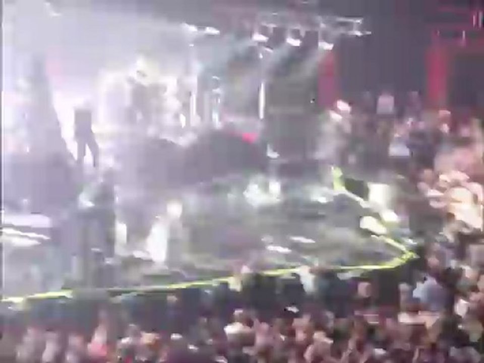 LENNY KRAVITZ "come on get it" au popb le26/06/2012