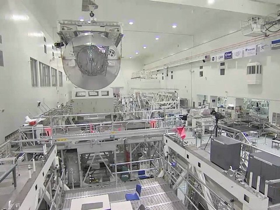 [STS-135] Raffaello MPLM Moved To Payload Canister