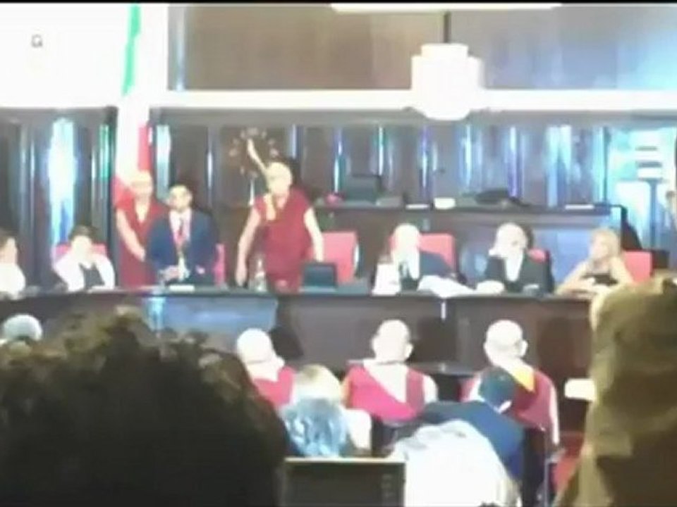 Il Dalai Lama in Consiglio comunale