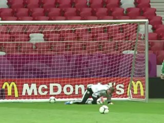 Germany brush aside losing streak against Italians