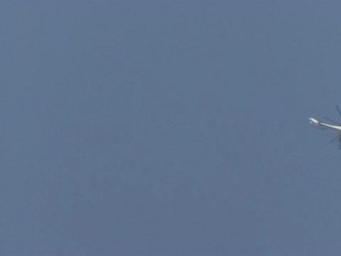 Syria فري برس حماه المحتلة مقطع واضح للطائرة وهي تقصف جبل شحشبو 27 6 2012 Hama