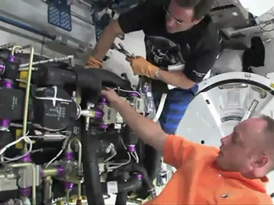 [STS-134] Flight Day 13 Highlights (p2)