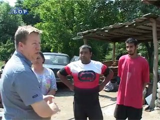 Aktuelno, prezivljavanje (podela humanitarne pomoci) 12. jul 2011.