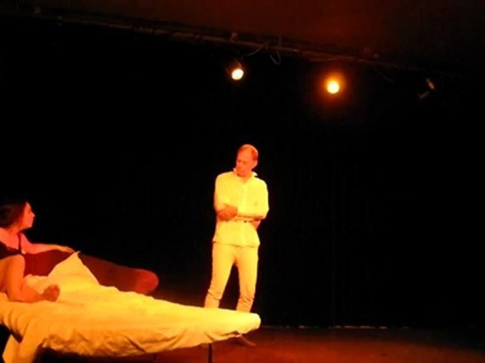 A Schnitzler La ronde: l'homme de lettres et la comédienne