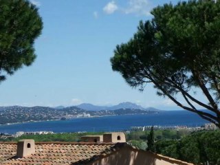 Magnifique appartement avec vue mer - a vendre - golfe de St Tropez