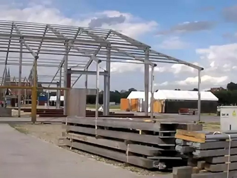 Video Oktoberfest Aufbau 24.07.2009