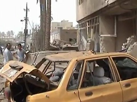 Baghdad bombings spur sectarian fears