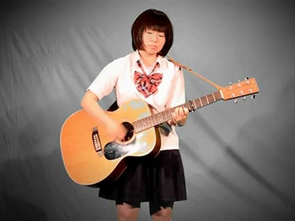 岩国の高校生がギターの弾き語りで奥華子さんの「笑って笑って」を歌ってみた