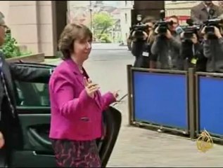 الثوار يجبرون كتائب القذافي الخروج من البريقة