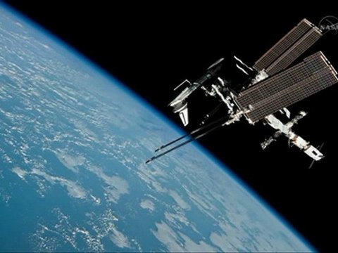 [ISS] Video from Soyuz Flyabout, Capturing Endeavour Docked to ISS