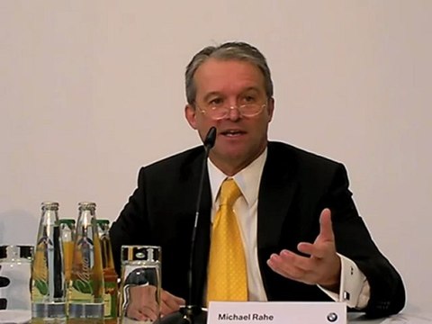 BMW Niederlassung München, Jahrespressekonferenz zu BMW und MINI Verkaufszahlen 2009