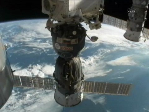 [ISS] More Views of Hurricane Irene from Station (26/08/11)