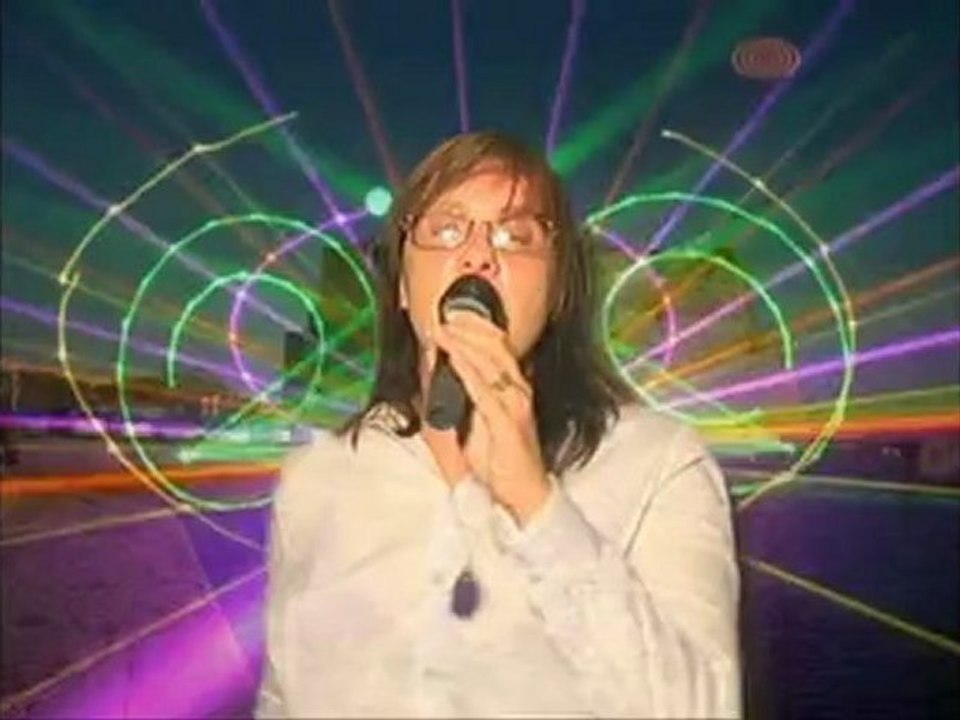 Sandra Guirado chante Tal au mourillon le 21 juin 2012