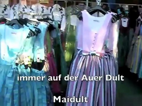 Da Tracht'n-Bäda: Dirndl und Trachten auf der Auer-Dult in München (neu)