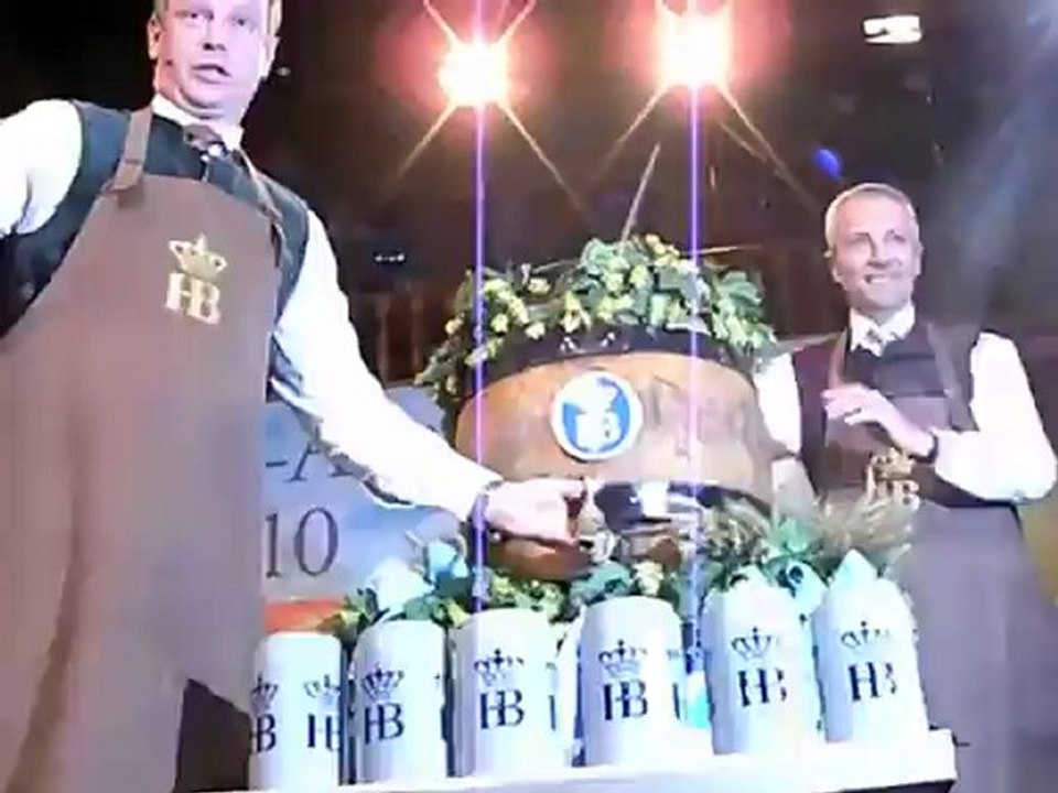 Maibock Anstich 2010 im Hofbräuhaus am Platzl