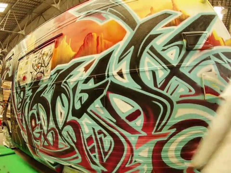 Décoration camion graffiti