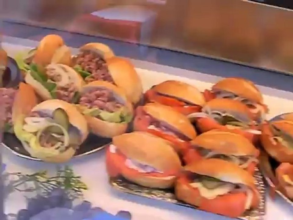 Hamburger Fischmarkt  München 2010 am Wittelsbacher Platz - die  Eröffnung