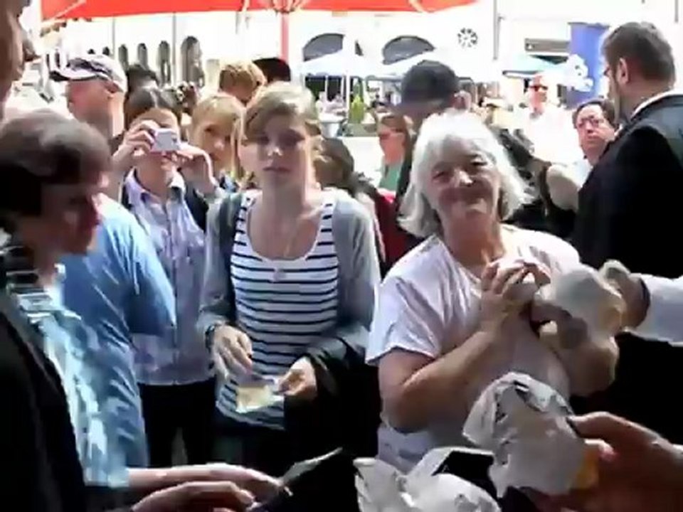 Uli Hoeneß Nürnburger vorgestellt bei McDonald's im Tal, München