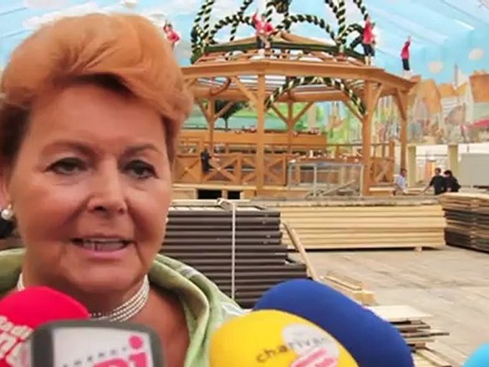 Oktoberfest Aufbau Video vom 19.08.2010