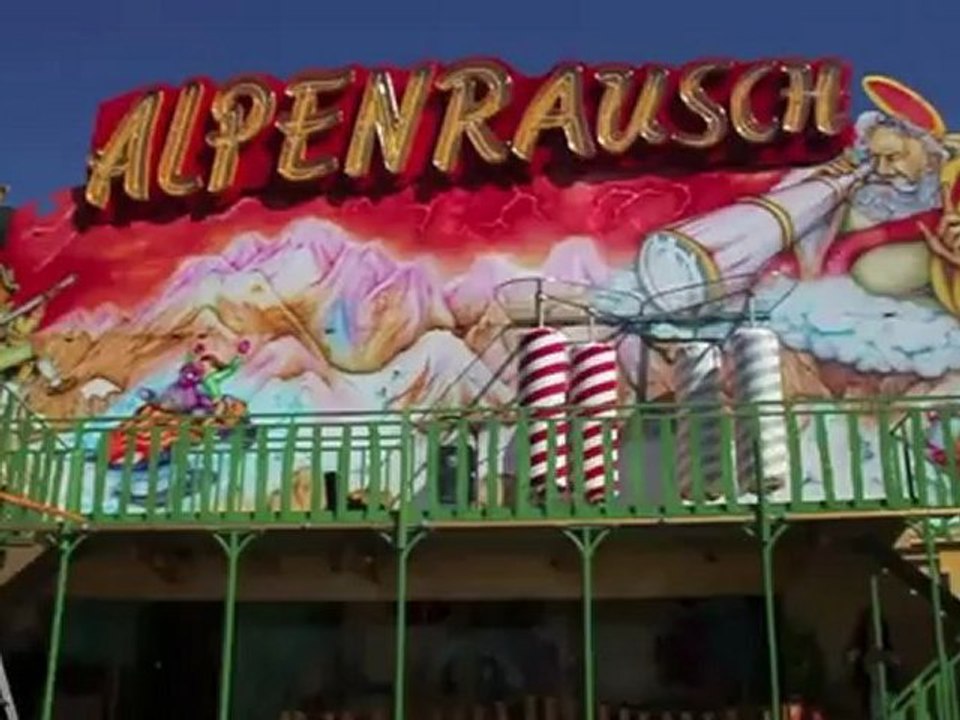 Oktoberfest Aufbau Video 06.09.2010