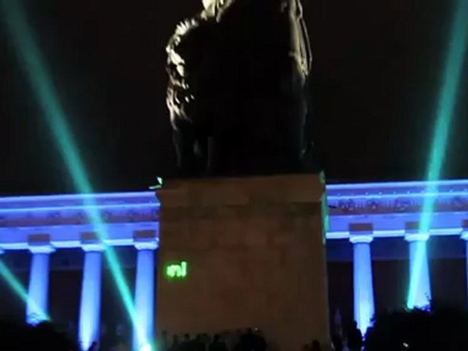 LED Lichtspektakel an der Bavaria: OSRAM gratuliert zum 200. Geburtstag des Oktoberfest