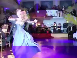 Narrhalla Prinzenpaar 2011 @ Narrhalla Gala vorgestellt mit Prinzenwalzer