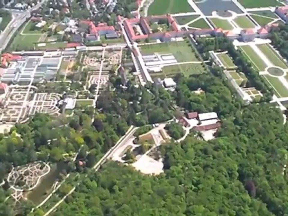 Zeppelin NT fliegt auch 2011 wieder über München (23.04.-01.05.2011)