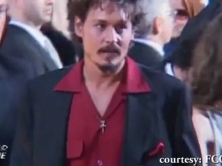 Johnny Depp Splits From Vanessa Paradis