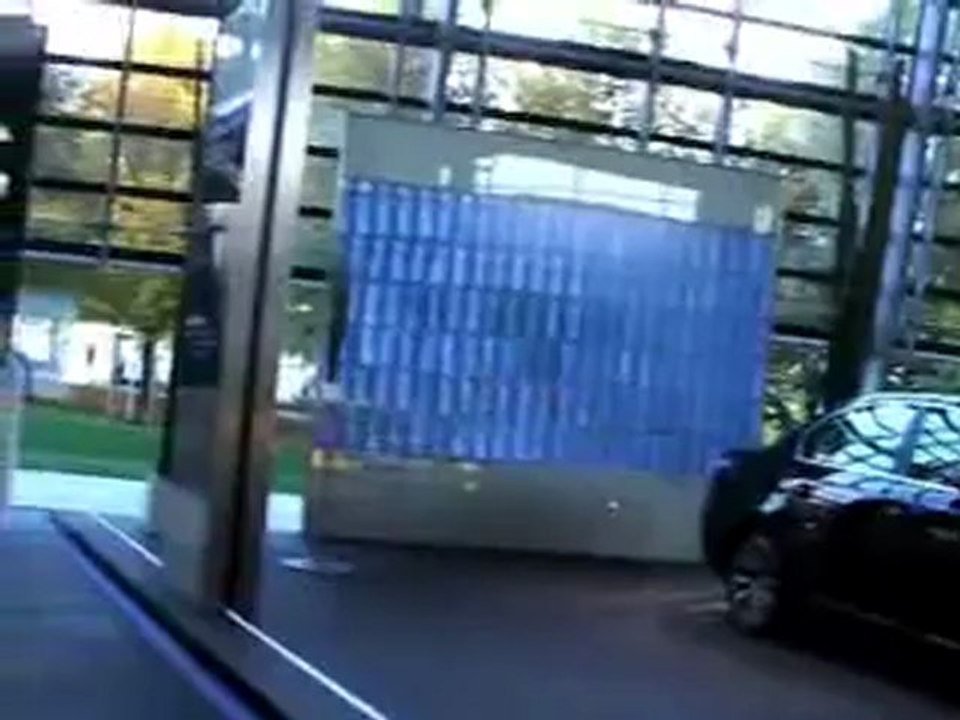 Opening BMW Welt 2007 - die ersten Gäste (Archiv)