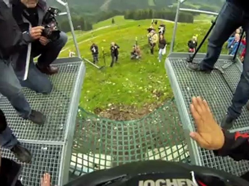 Helmcam erstflug eva habermann im flying fox xxl - leogang