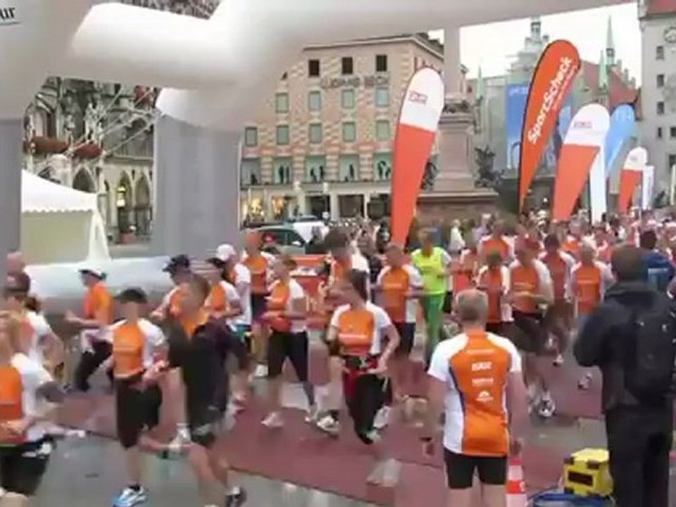 33. Sport Scheck Stadtlauf München 2011 - Start Halbmarathon 3. Gruppe