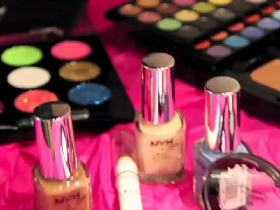 NYX Cosmetics @ Douglas - vorgestellt mit Miss Germany 2011 Anne-Kathrin Kosch