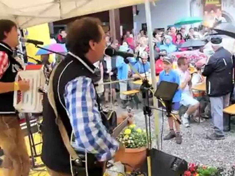 Zillertaler Haderlumpen Fanwandertag 2011 in Zell