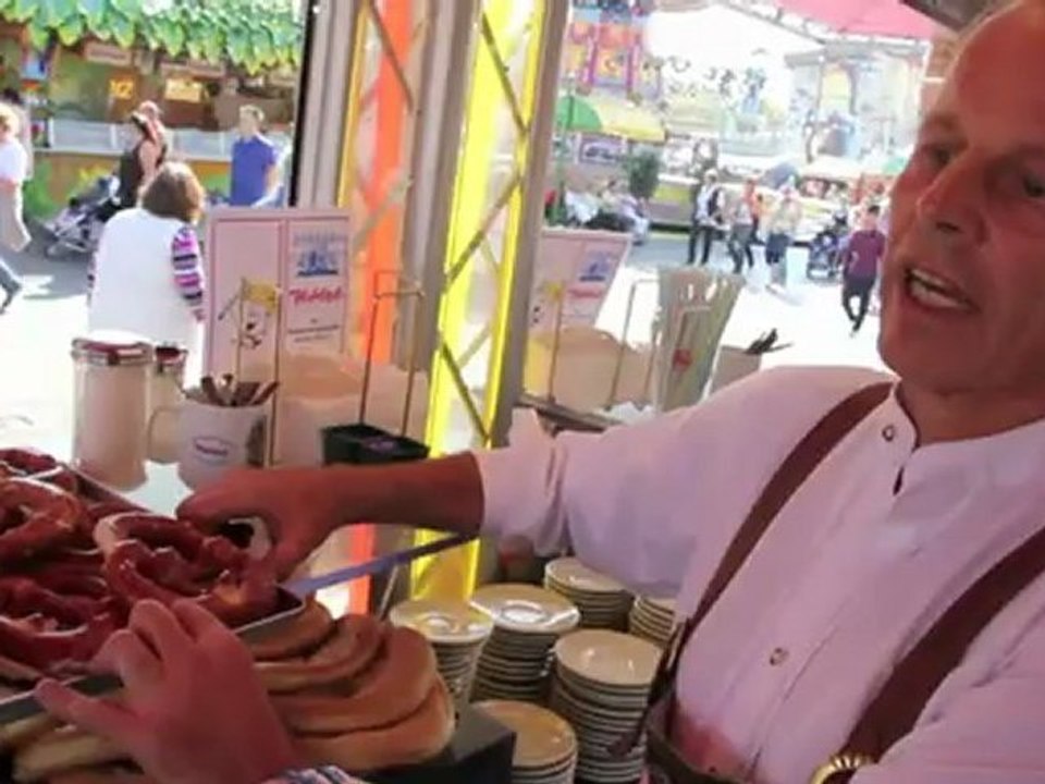 Café Hölzl Baumkuchen Pavillion auf dem Oktoberfest 2011