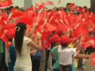 Chinese President Hu arrives in Hong Kong