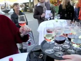 Weinpräsentation "die jungen frank'n" auf dem Viktualienmarkt am 9.11.2011