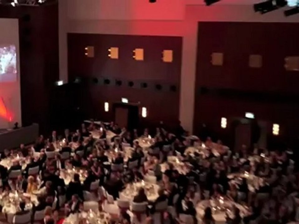 Oliver Kalkofe über Bushido Bambi @ Entertainment Night 2011 in München